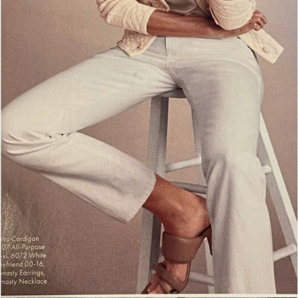 CAbi ivory white jeans style 6072 100% boyfriend size 6 cabi - Picture 2 of 12